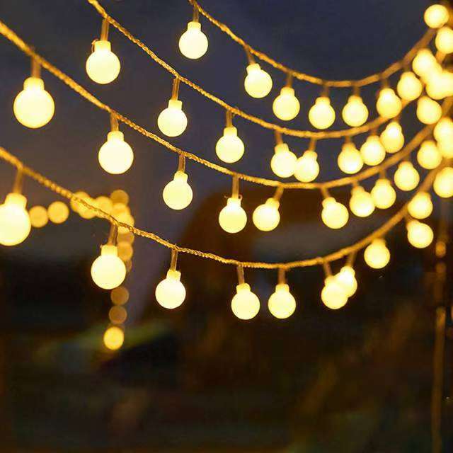 Cum vă pot transforma luminile cu decorațiuni solare spațiul